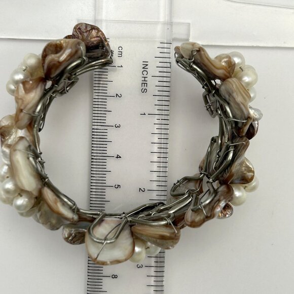 Statement Floral Cuff Bracelet Mother of Pearl Shell Pearl Bead Wire Wrap Boho - Picture 5 of 12